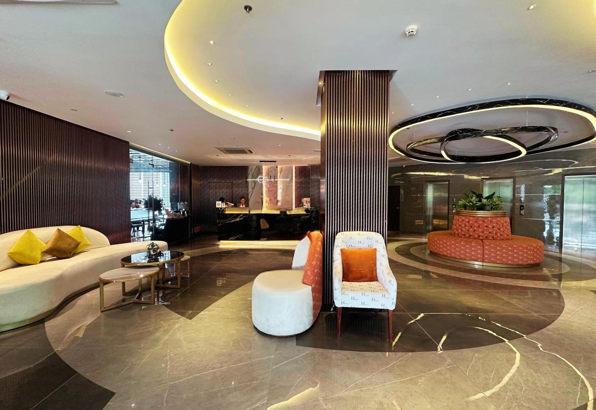 Hayat Sky Towers Cebu Exterior foto