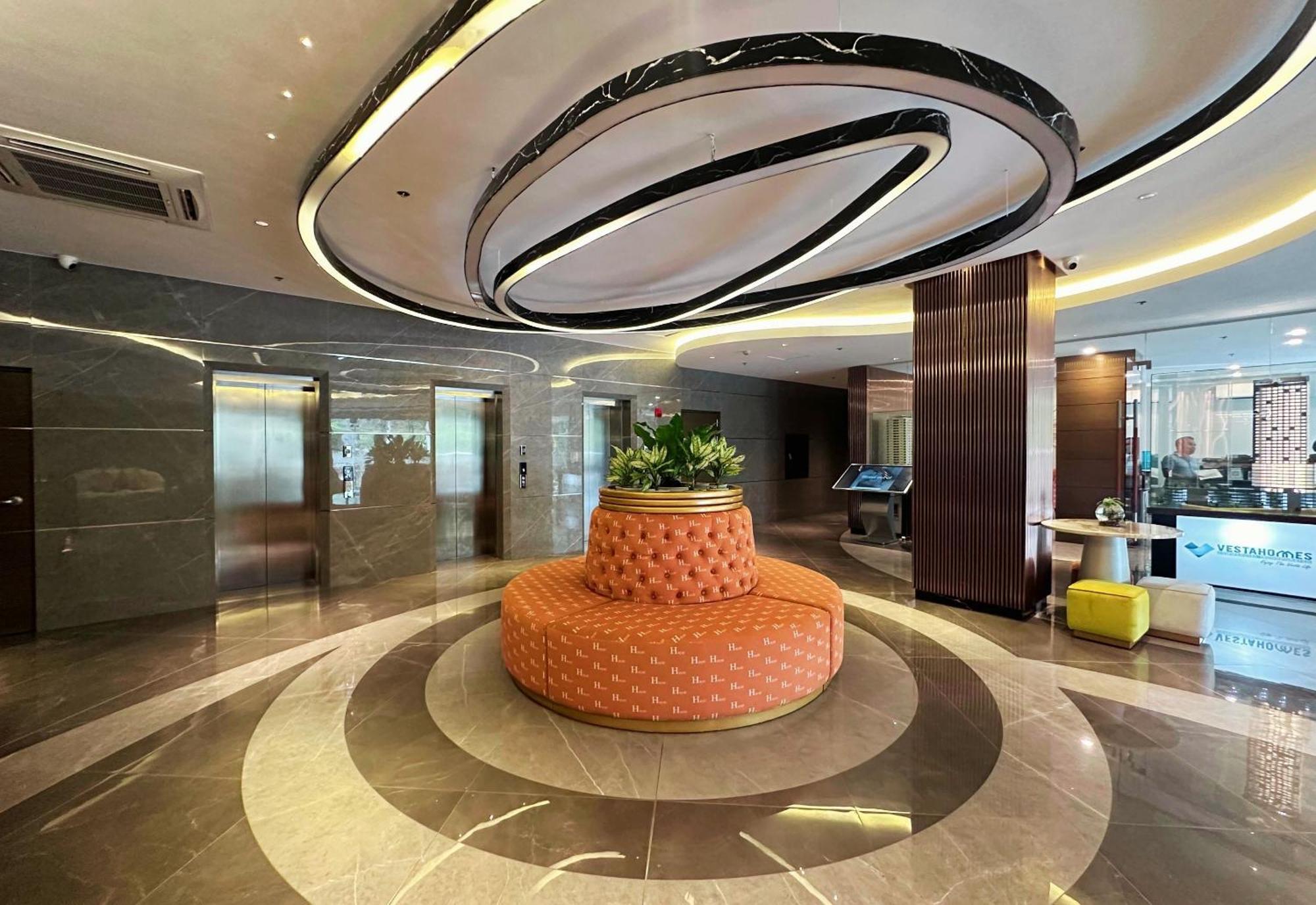 Hayat Sky Towers Cebu Exterior foto